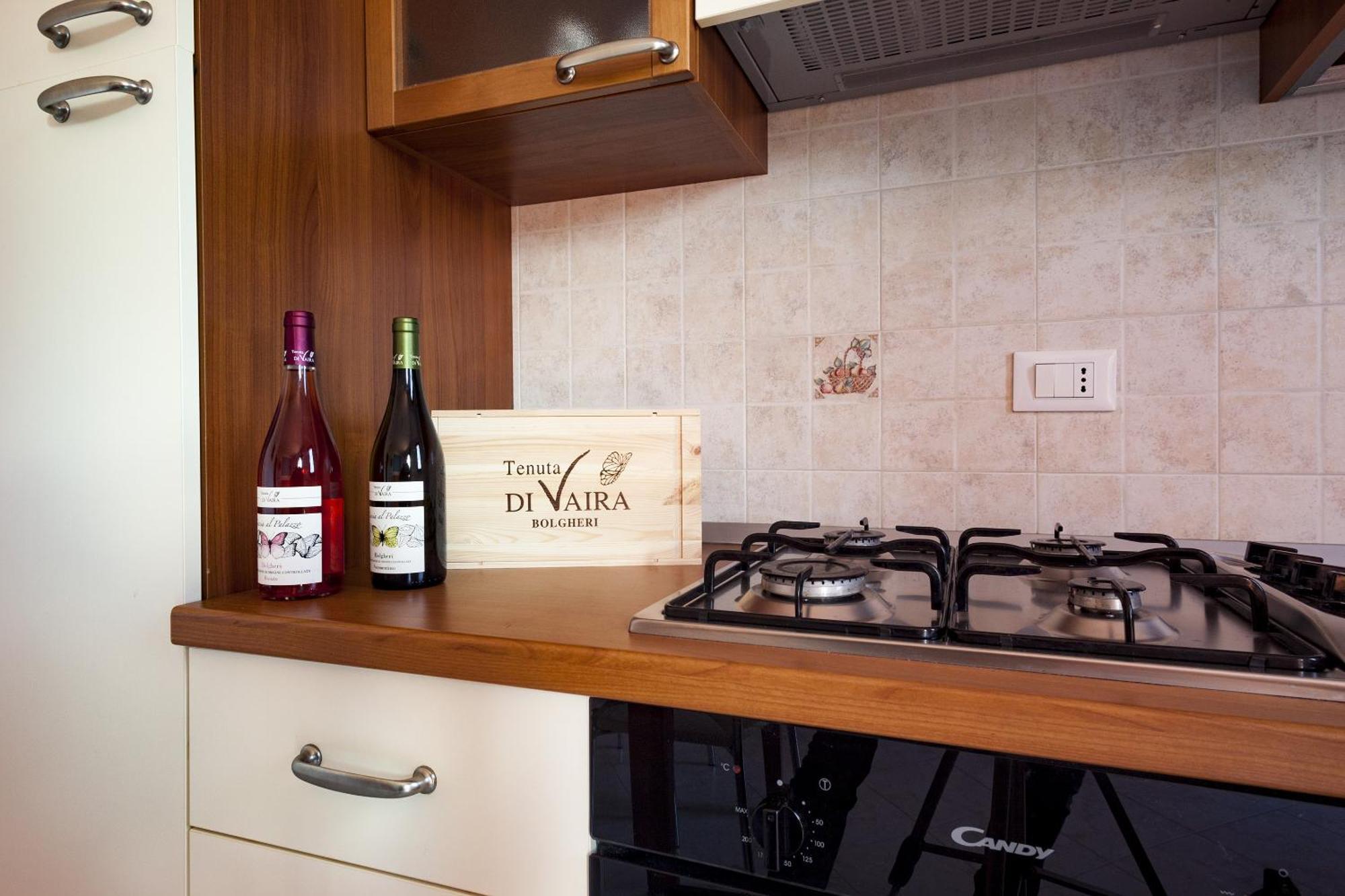 La Fonte Degli Angeli Apartments Suvereto Phòng bức ảnh